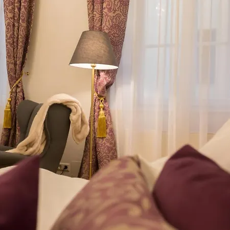 Gutenberg Residenz * Klagenfurt am Woerthersee